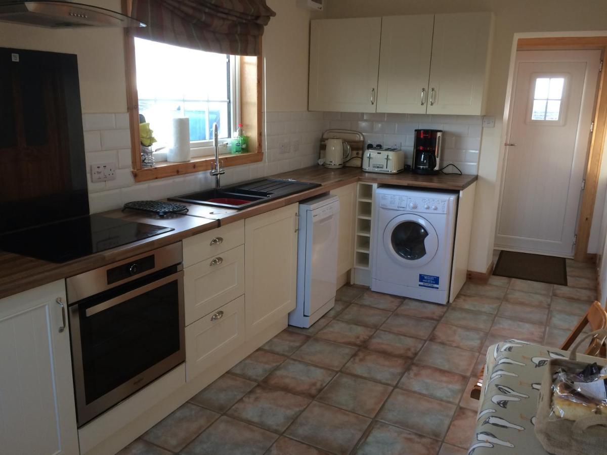 Harsgeir View Holiday Cottage -Wifi Go Green Breaclete 외부 사진
